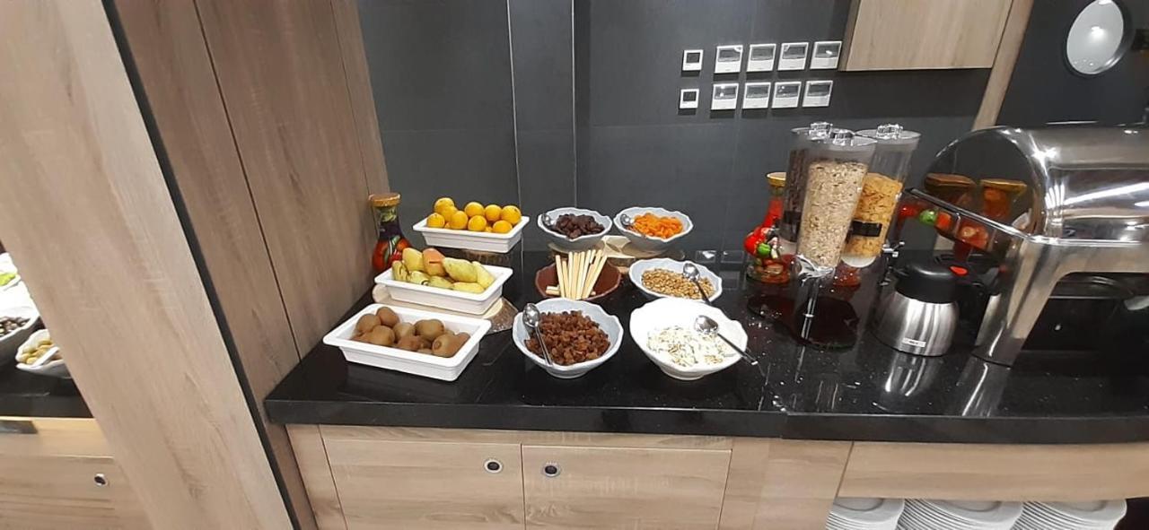 Izz Otel Ankara Zewnętrze zdjęcie